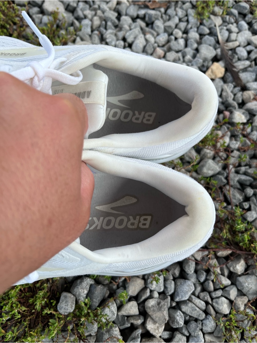 Brooks Adrenaline GTS 24
Comfort/Athletic
Medical Field Shoe
Size 8.5 for Women - Picture 10 of 10